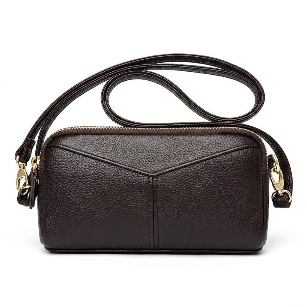 Sac bandoulière en cuir chocolat Mathilde, vue de face sur fond blanc
