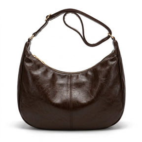 Sac hobo en cuir chocolat Colombe, vue de face sur fond blanc