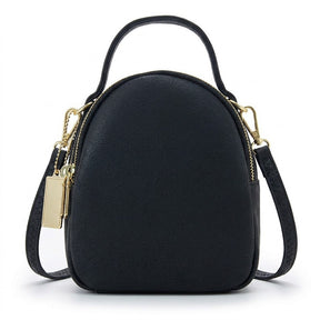 Mini sac à dos en cuir noir Philippine, vue de face sur fond blanc
