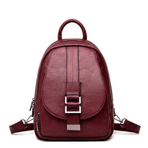 Sac à dos en cuir bordeaux Ninon, vue de face sur fond blanc