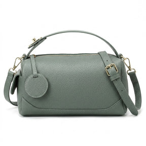 Sac bowling en cuir vert sauge Lucille, vue de face sur fond blanc
